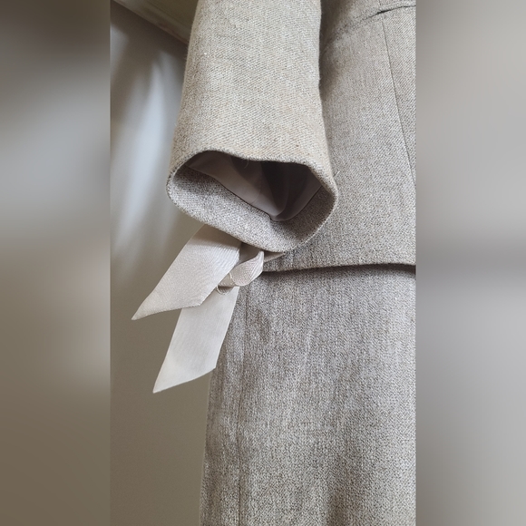 COPY - Linen Blend Ann Taylor Skirt Suit with Bow Detail - Picture 2 of 9